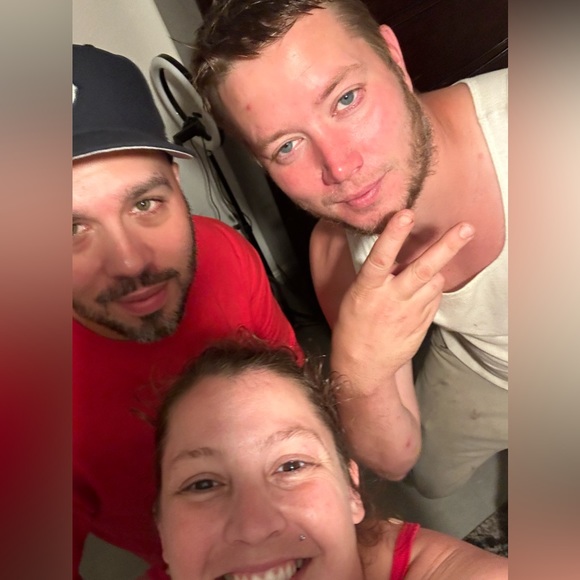 Meet your Posher, Kimberly - Picture 4 of 6